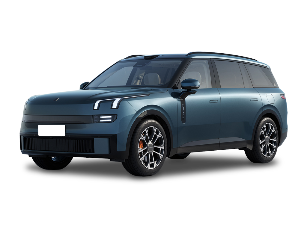 LYNK & CO 900
