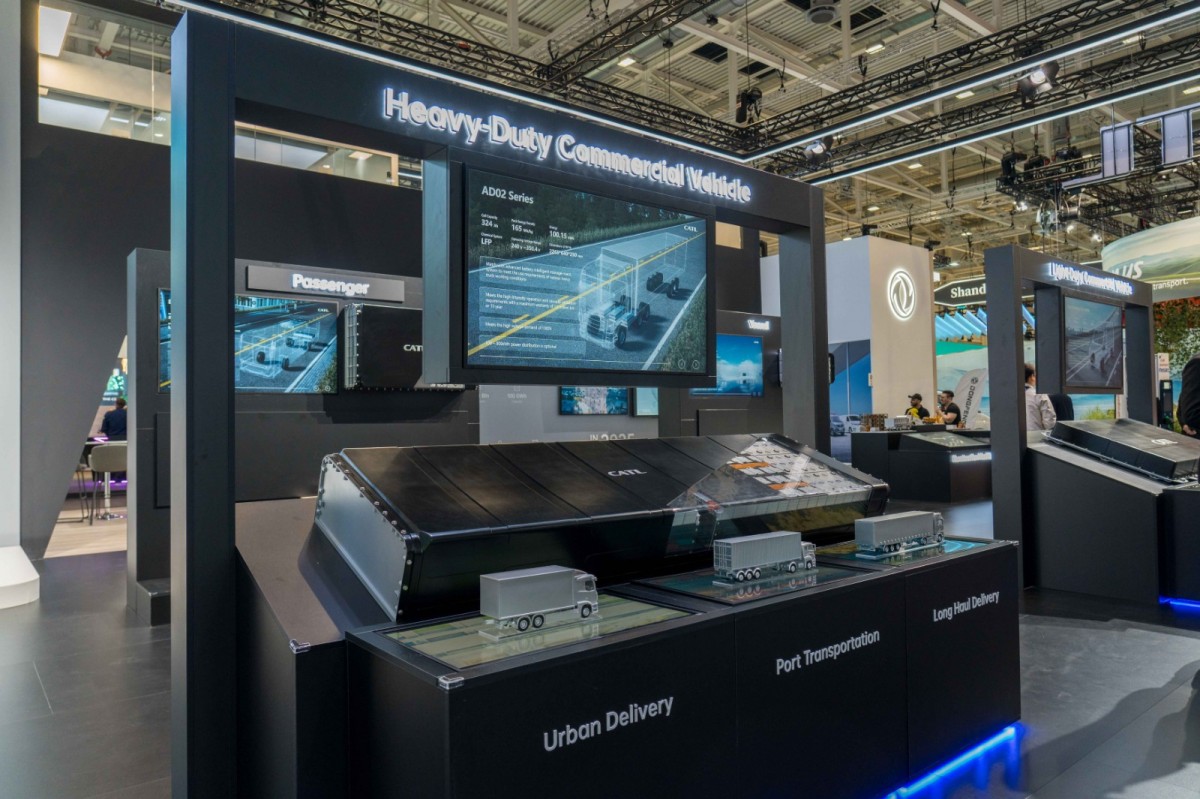 CATL's European Heavy-Truck Battery Swap Network Plan Emerges