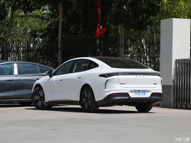 FAW Yueyi 08: старт продаж 12 июля, от 1,45 млн рублей, флагманский электроседан