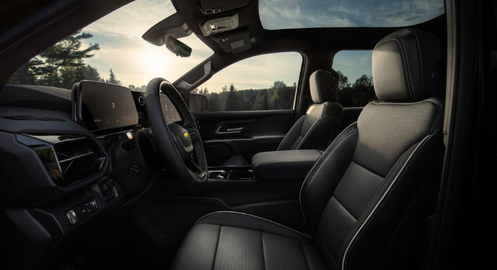 GM Reboots CarPlay; Maserati Taps Huawei and JAC for EV Production