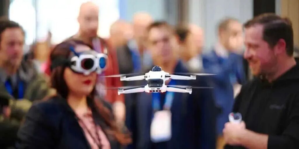Insta360 Enters Robotics, Robosense Robot Business Soars 510% in H1