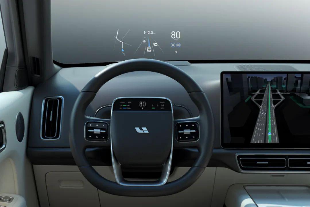 Li Auto L9: совокупные поставки превысили 300 000 единиц, лидерство на рынке полноразмерных SUV