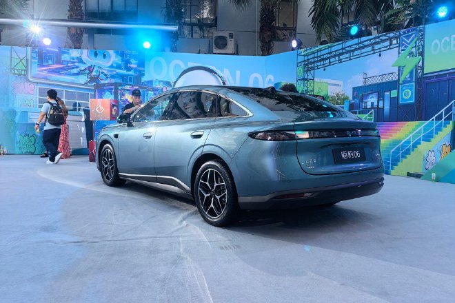 BYD Seal 06 обновлен: от 99 900 юаней с лидаром, запас хода 2370 км