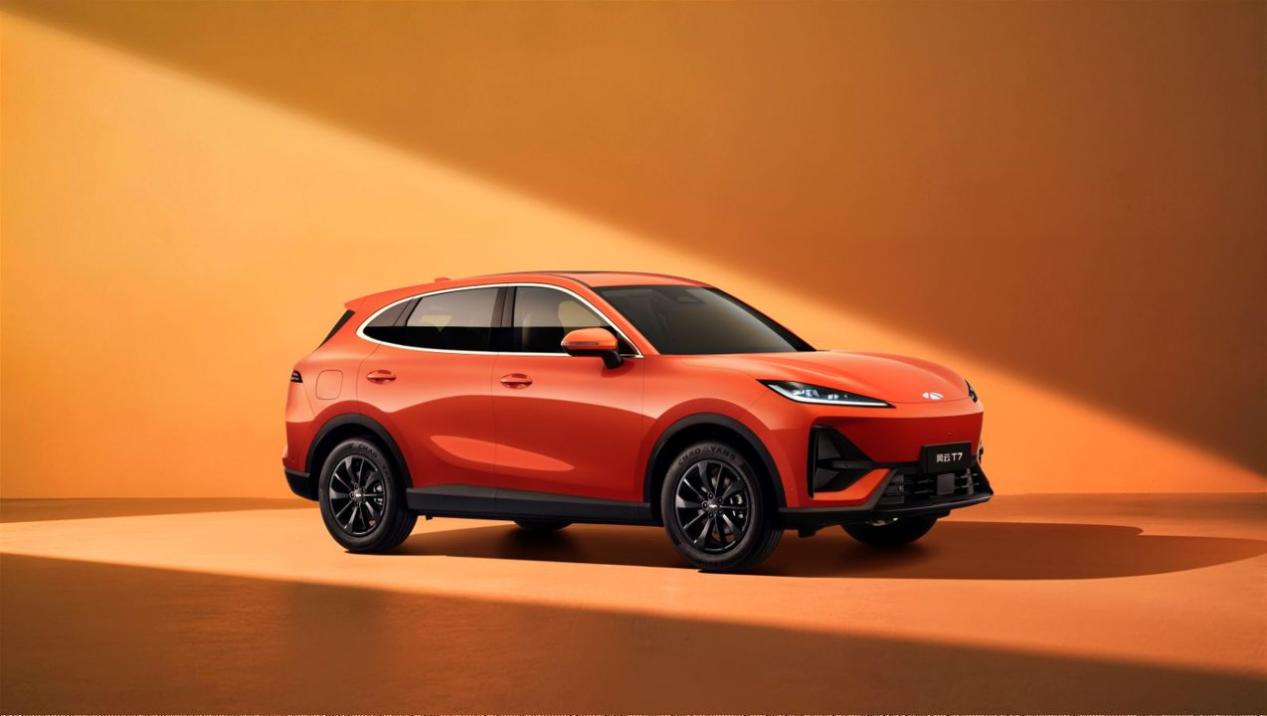 Chery Fengyun T7: предпродажа от 109 900 юаней с запасом хода 600 км