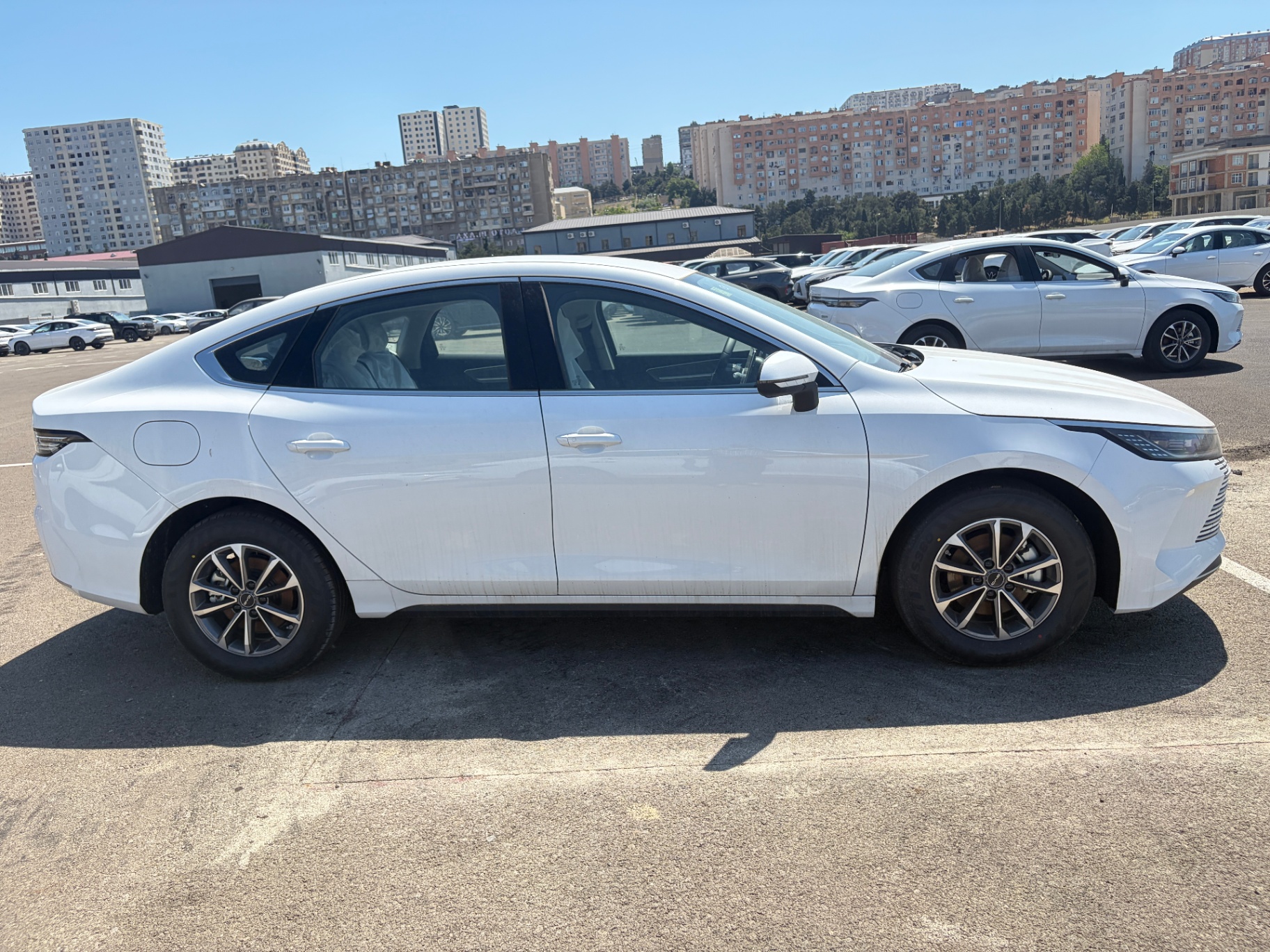 BYD Destroyer 05 2025 PHEV FWD ECVT 8.3kWh LFP Battery, 5-seater