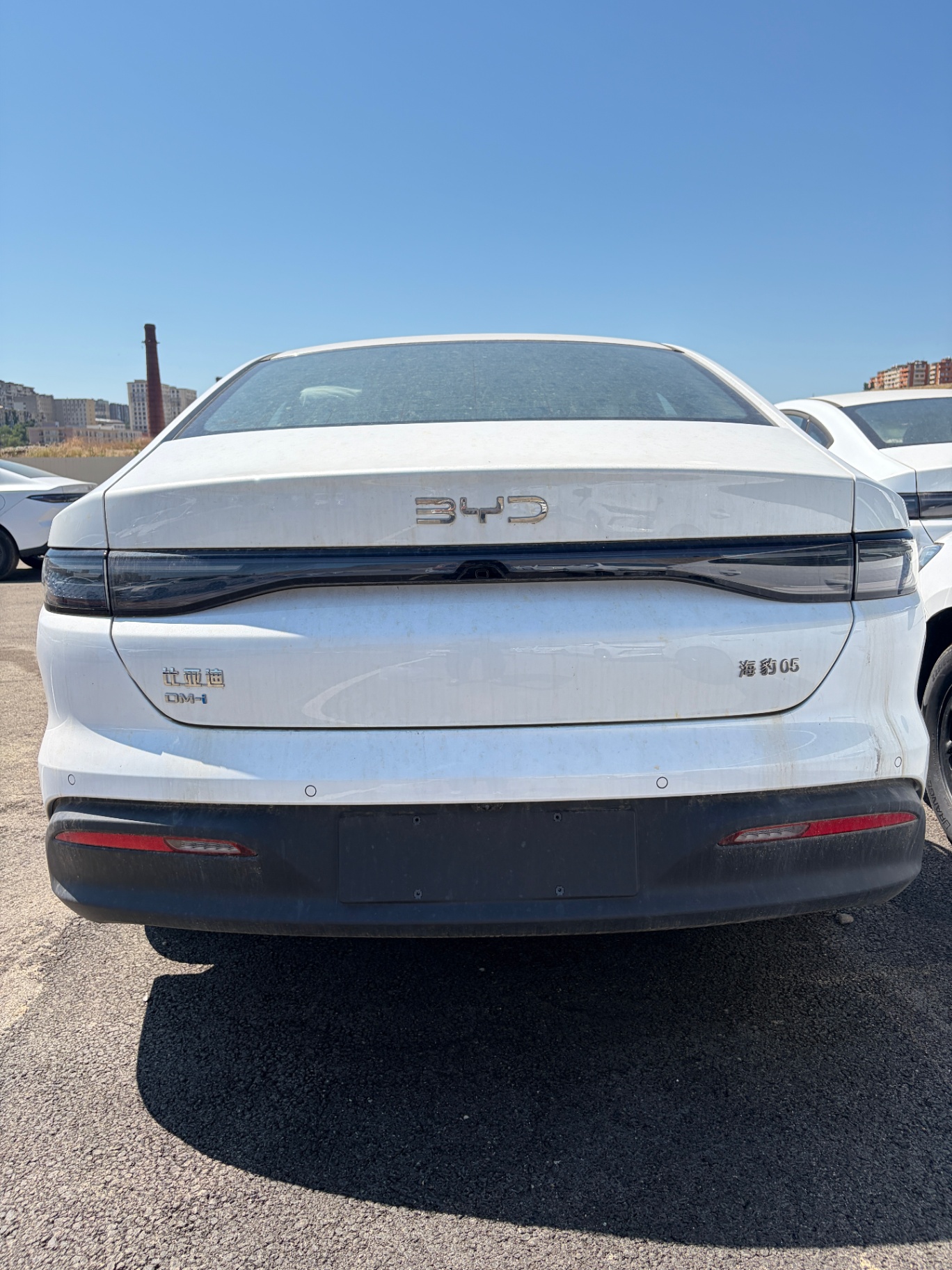 BYD Seal 05 DM-i 2025 PHEV FWD ECVT, 55km 7.68kWh LFP Battery, 5-seater V1