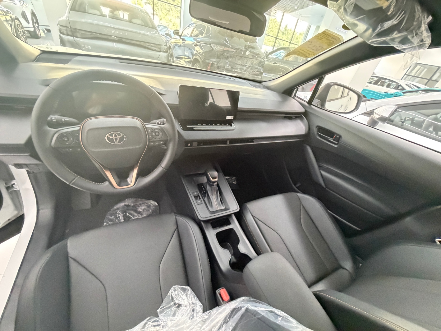 Toyota Corolla Cross 2025 HEV FWD ECVT NCM Battery, 5-seater