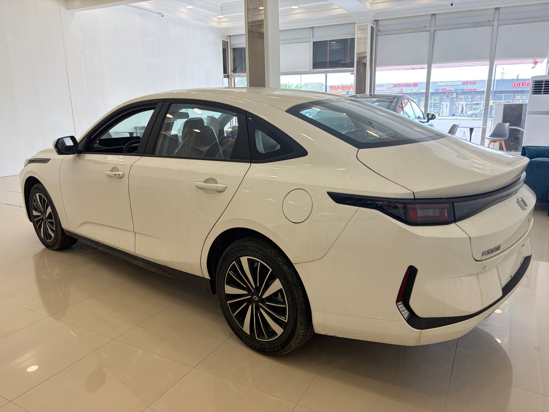 Changan NEVO A05 2025 PHEV FWD ECVT, 70km 9.07kWh NCM Battery, 5-seater V1