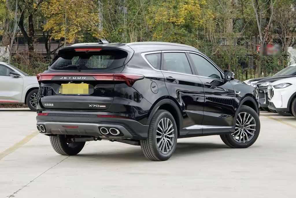 Jetour X70PLUS 2024 Petrol FWD DCT 7-seater V2