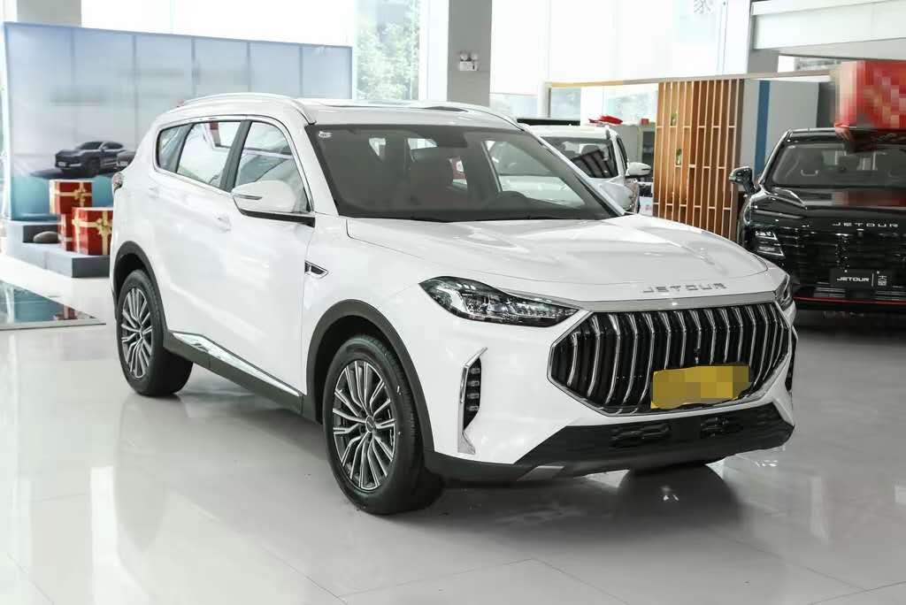 Jetour X70PLUS 2024 Petrol FWD DCT 7-seater V3