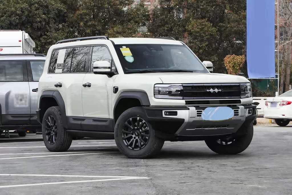 Fang Cheng Bao Leopard 5 2023 PHEV 4WD ECVT, 125km 31.8kWh LFP Battery, 5-seater V2
