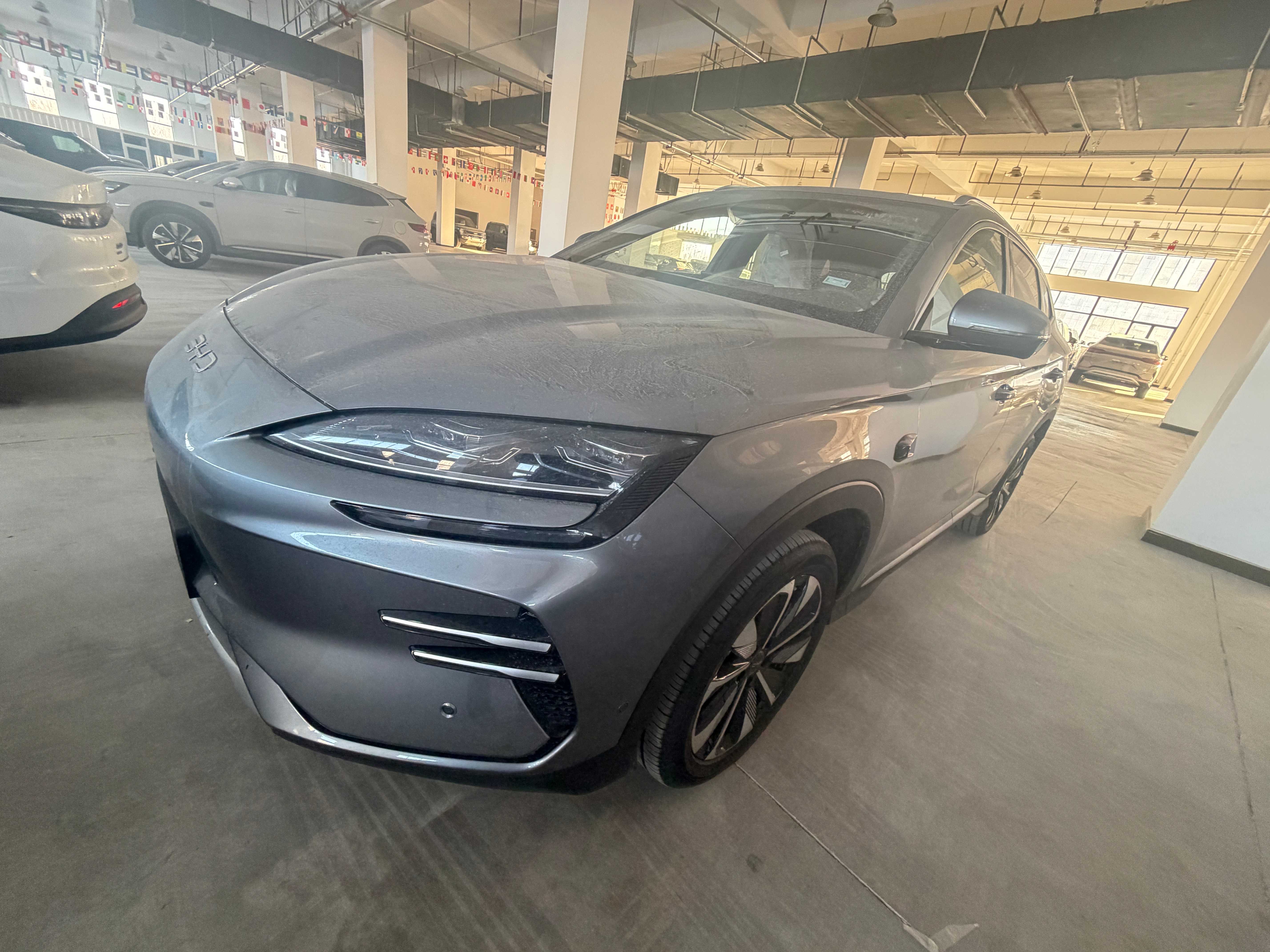 BYD Song PLUS 2025 BEV FWD FGT, 605km 87.04kWh LFP Battery, 5-seater V2