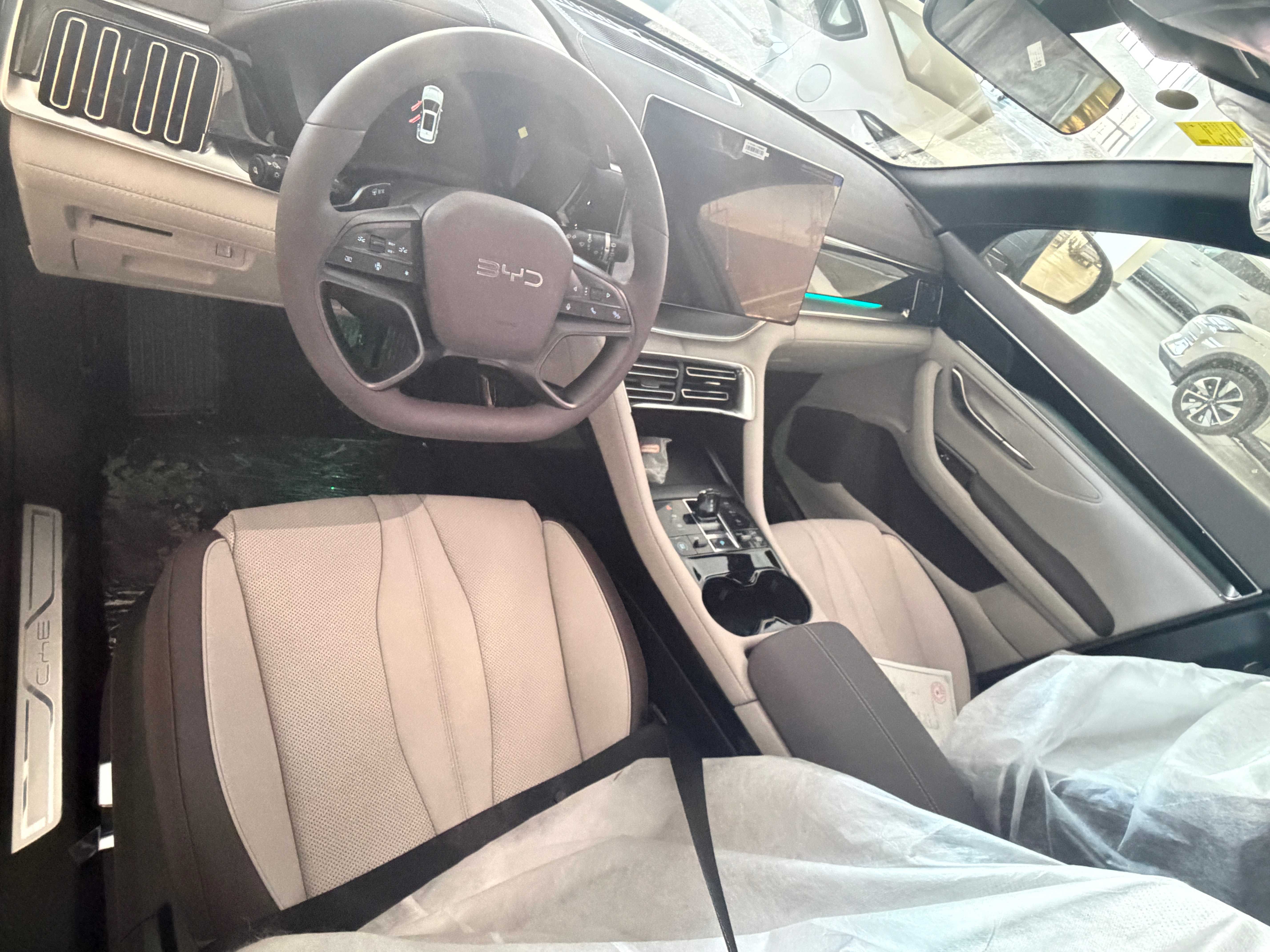 BYD Song PLUS 2025 BEV FWD FGT, 605km 87.04kWh LFP Battery, 5-seater V2