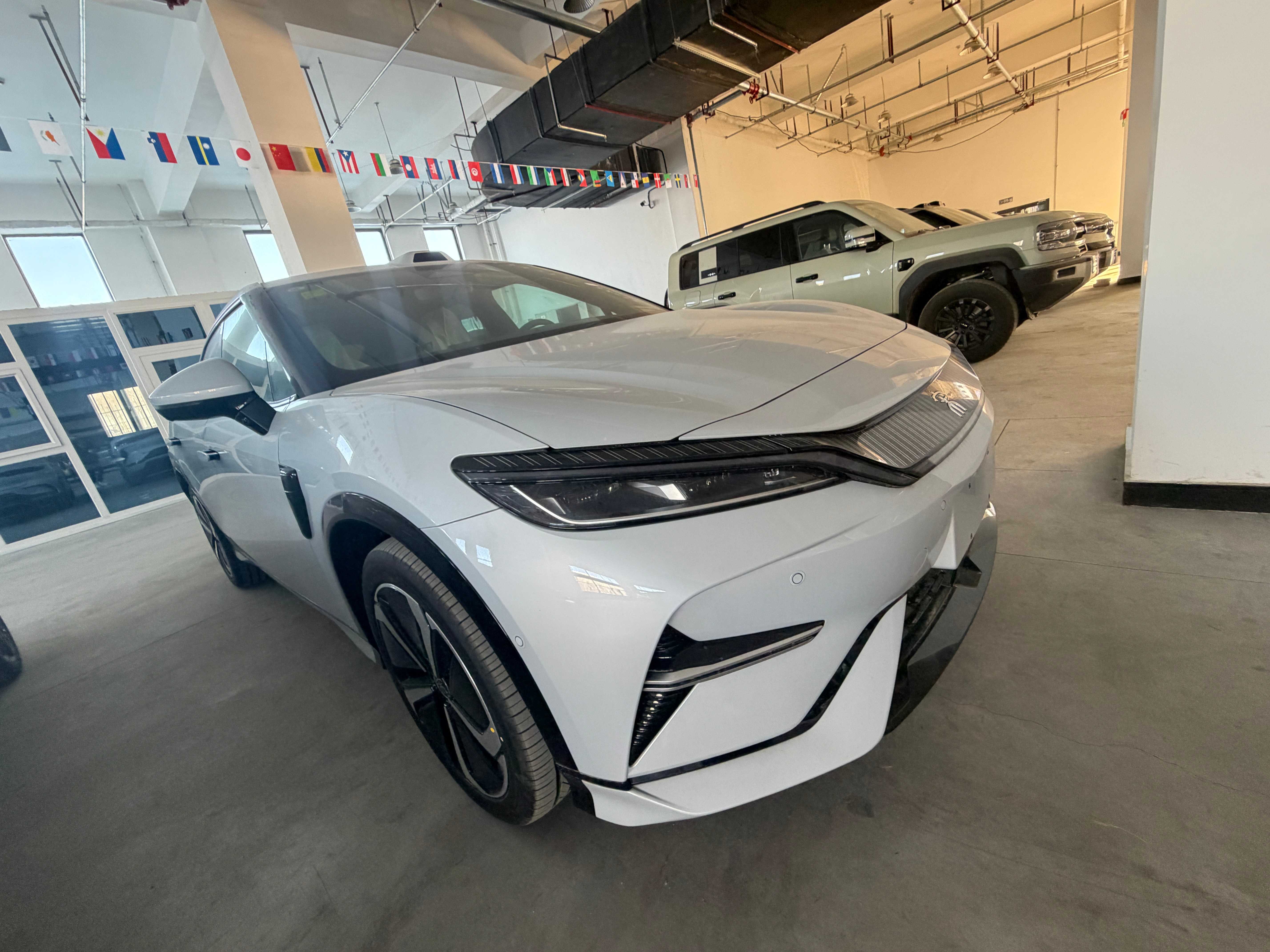 BYD Song L EV 2025 BEV RWD FGT, 662km 87.04kWh LFP Battery, 5-seater V3